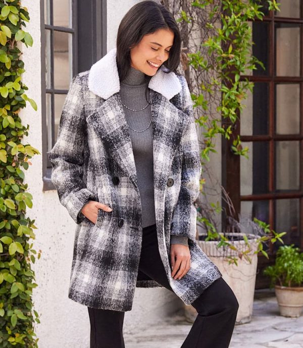 Shearling Collar Coat - Image 6